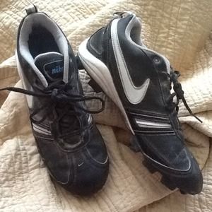 Nike rubber softball cleats
