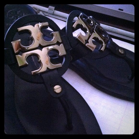NO LONGER AVAILABLE-Tory Burch sandals