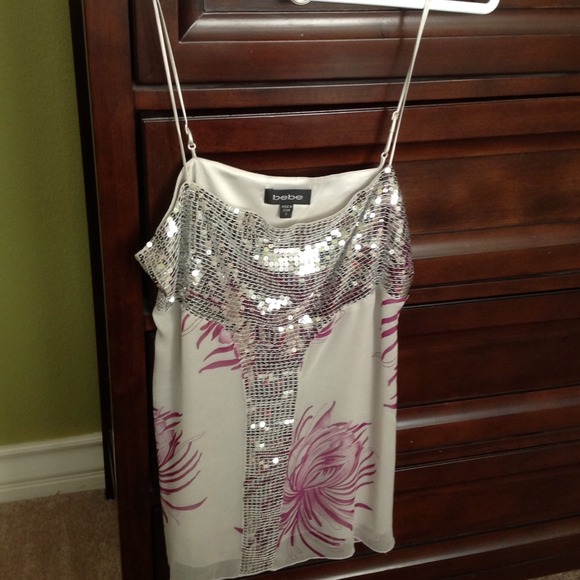 Bebe sequined top. - Picture 1 of 1