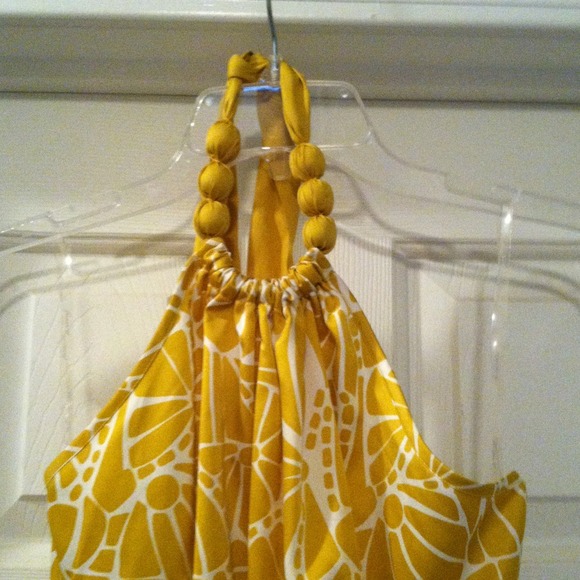 pretty dress - Picture 3 of 3