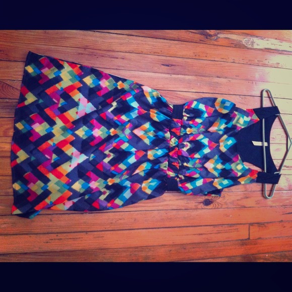 RESERVED FOR @jennymack dress & black/yellow tunic