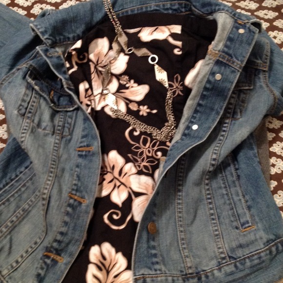 Bundle for mlr2011Maurice's top and  Jean Jacket