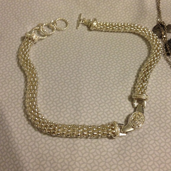 BUNDLED! 💍 - Picture 3 of 3