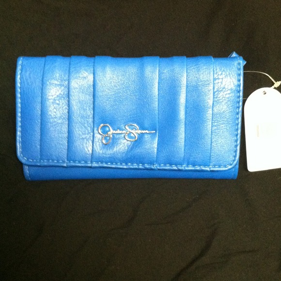 Jessica Simpson wallet