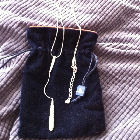 💰REDUCED💰Swarovski crystal long neck lace