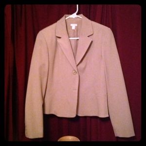 Very nice apt 9 female suit jacket. Size 8