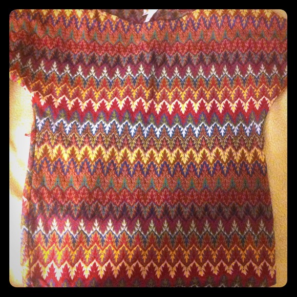 Tribal like print top