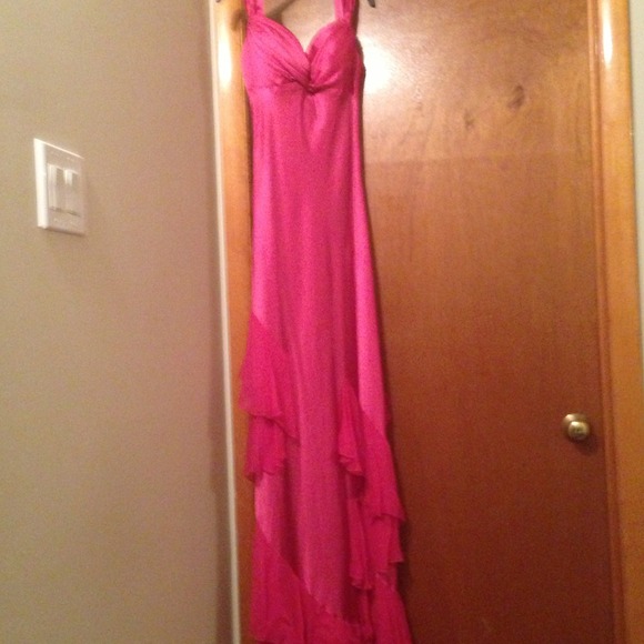 Hot pink prom, wedding or cocktail dress! - Picture 1 of 4