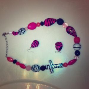 "My kids rock" chunky beaded necklace