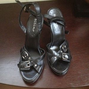 Reduced .Cute bcbg sandals