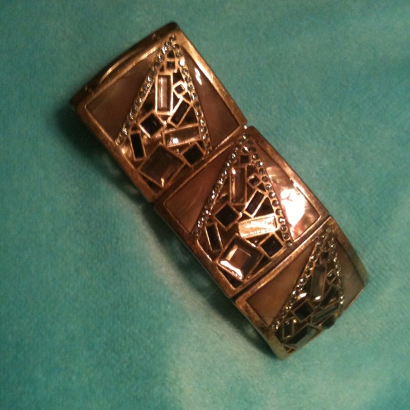 Lia Sophia bracelet