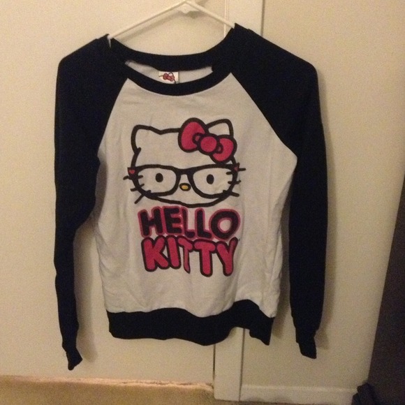 Hello kitty sweater