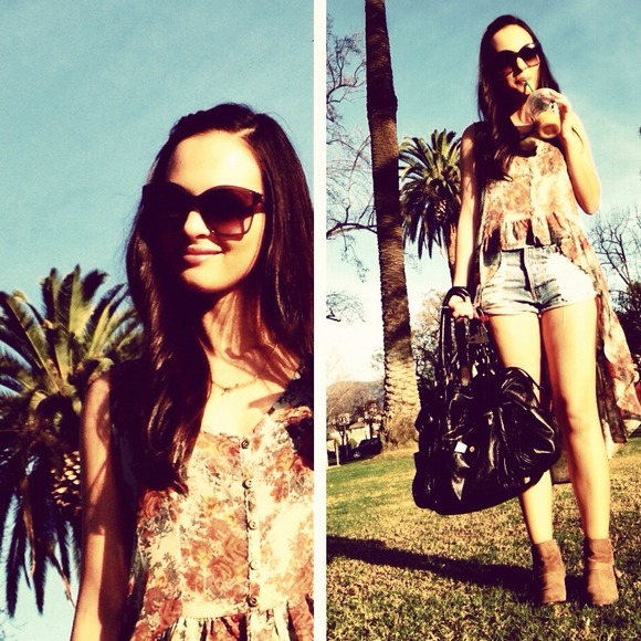 Floral hi-low top