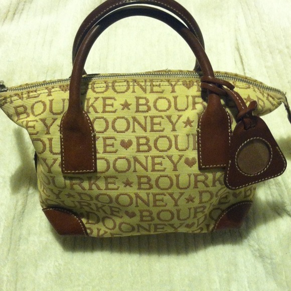 Dooney & Bourke handbag