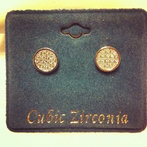 Earring cz studs