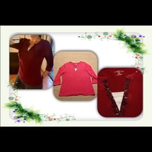 🔴SOLD IN BUNDLE🔴Burgundy shirt with beads