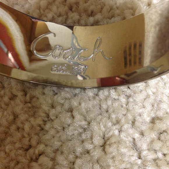 ✋SOLD✋Coach Bangle - Picture 3 of 4