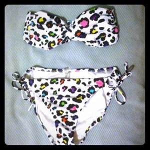 Victoria's Secret bikini