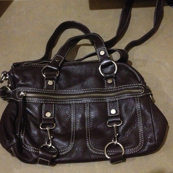 HOLD for bundle!!! Authentic sak leather purse