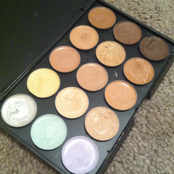 Concealer Palette