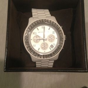 SOLD !!! Michael Kors MK-5396 woman's watch