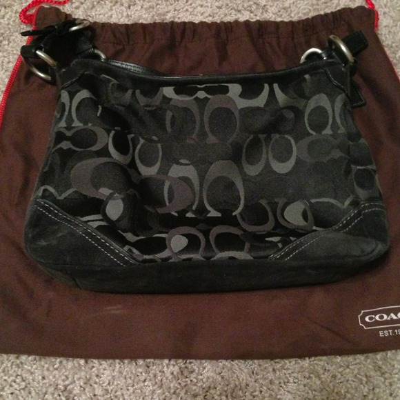 Black Coach Optic handbag. Offers considered! - Picture 2 of 4