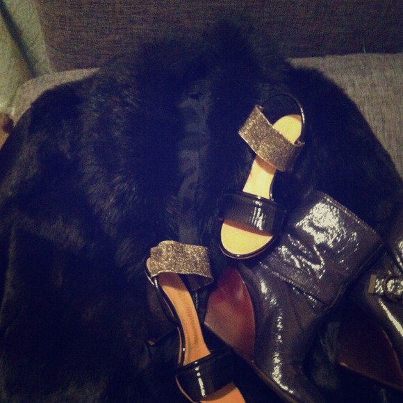 BUNDLE Designer shoes and Fur Jacket