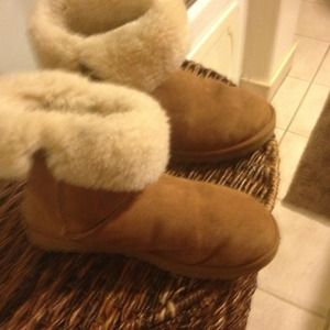 Light Brown Uggs