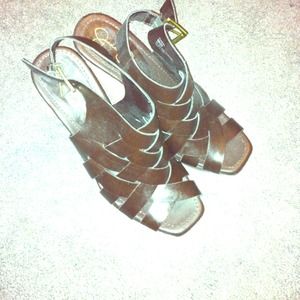 Jessica Simpson Brown Wedges