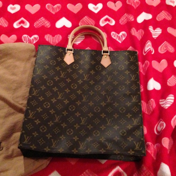 🔥Louis Vuitton Sac Plat Tote Authentic🔥