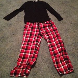 😘 Reserved Womens pj set