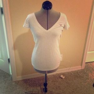 🎀Bundle for Megan 🎀 Two Hollister V-Neck Tees