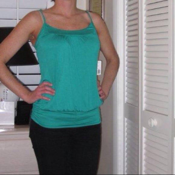*SOLD* Forever21 - teal spaghetti strap top