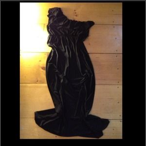 Simple black one strap ruffle maxi dress