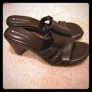 Leather Sandals and Green Nine West Purse.