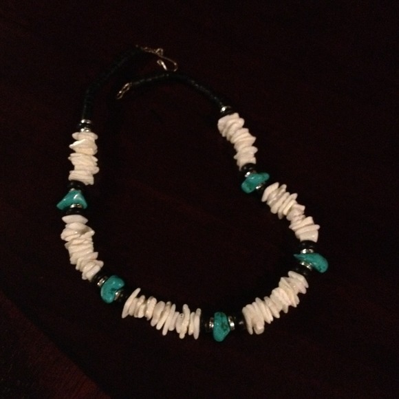 Beachy necklace