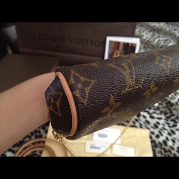 ❗SOLD❗Louis Vuitton Eva Clutch - Picture 4 of 4