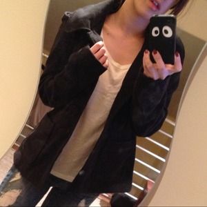 ❌SOLD IN BUNDLE❌Black Pea Coat with Hoodie