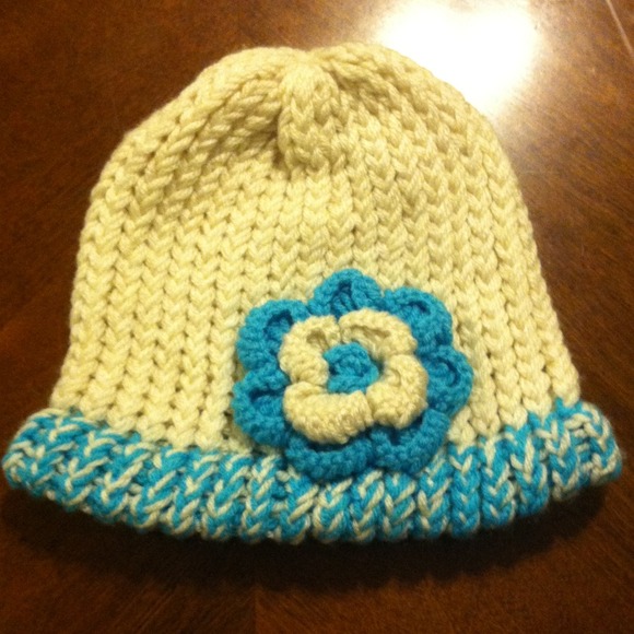 Hand made Of-white and baby blue winter hat