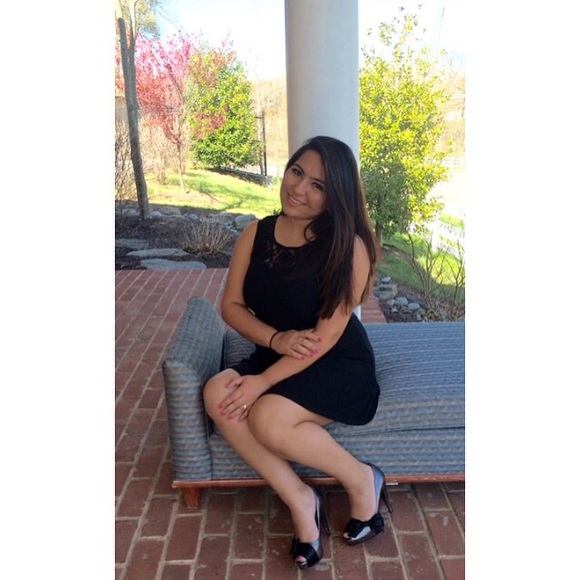 Meet your seller! - Picture 2 of 4