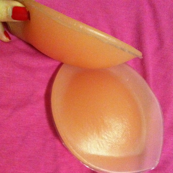 Cleveage maker lol silicon !!