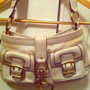 Coach SOLD handbag. 100% authentic