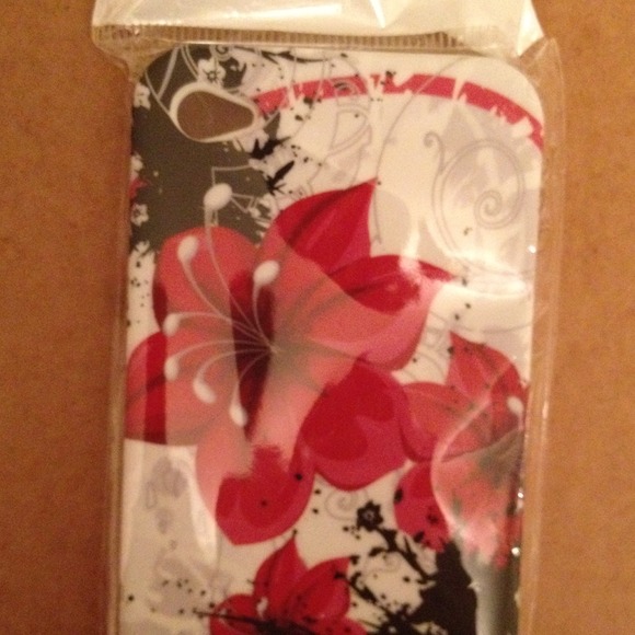 Bundled and sold  I phone 4 cover