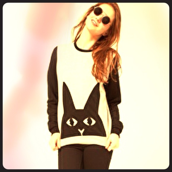 ASOS Sweaters - 👏Traded🐰Asos Sweatshirt with Bunny Applique