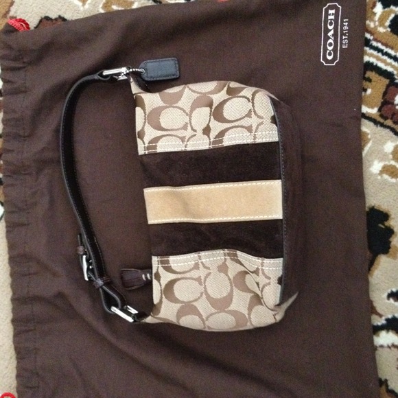 Coach Handbags - Authentic Coach purse