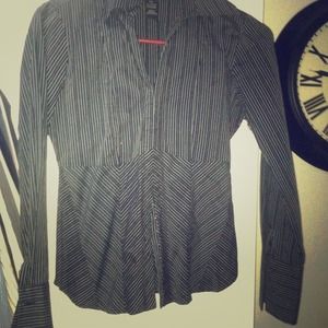 Black with white pinstripe eyelet closure woven.