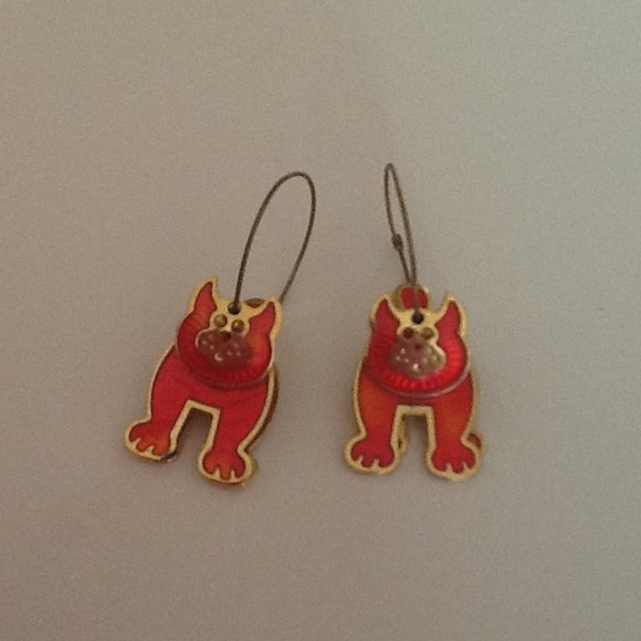 Enamel kitty earrings