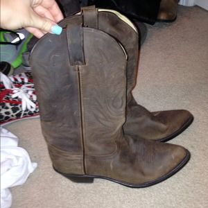 Super cute cowgirl boots