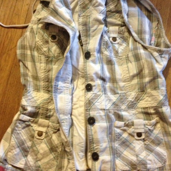 🔴SOLD🔴Short sleeve jacket - Picture 3 of 3