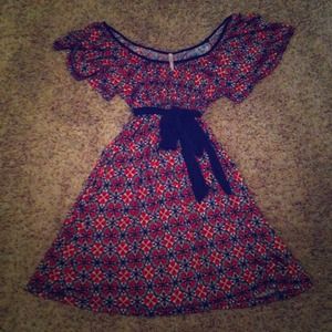 ✨Sold✨Vintage style flutter dress